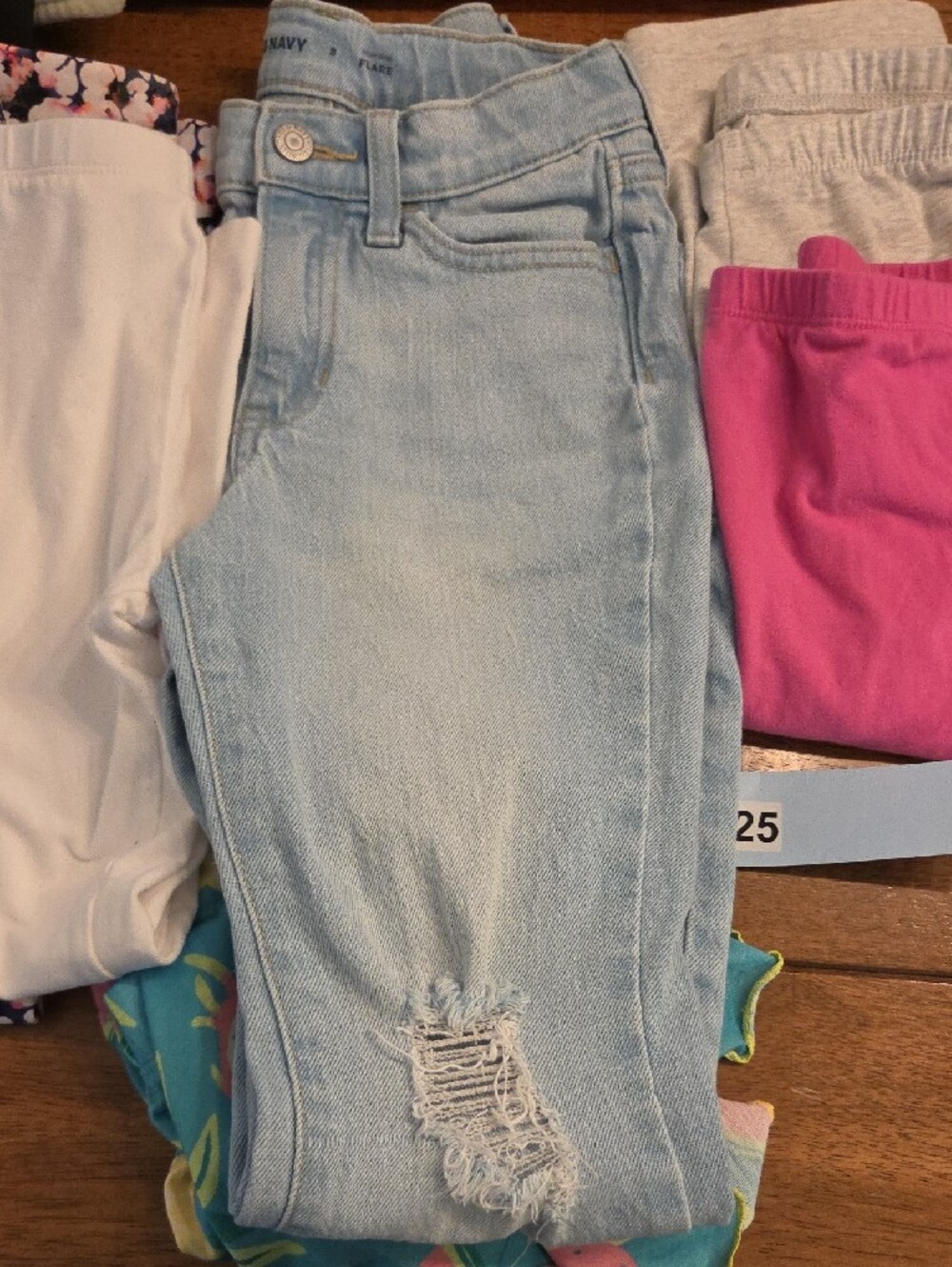 Bundle Girls Back To School Bundle- Size 7/8 - Picture 9 of 15